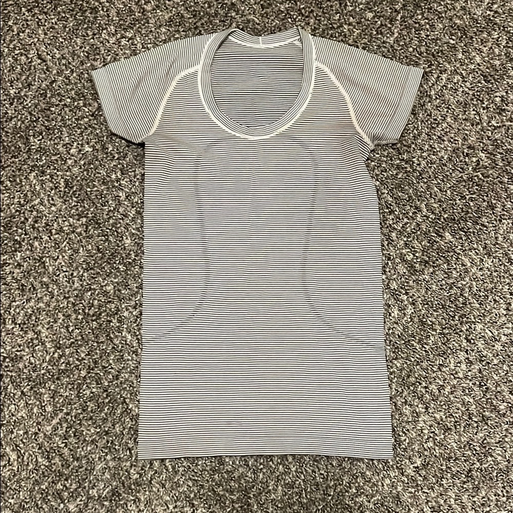 Lululemon Stripped Tee